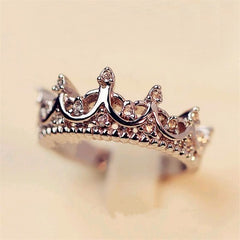 Dainty Crown Ring